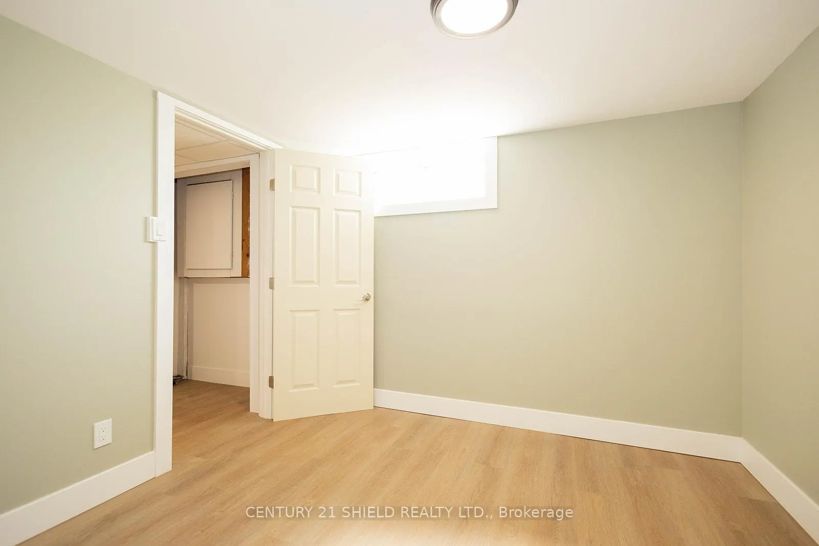 Photo 36 of 1008 Second Street E, Cornwall — HOMEH
