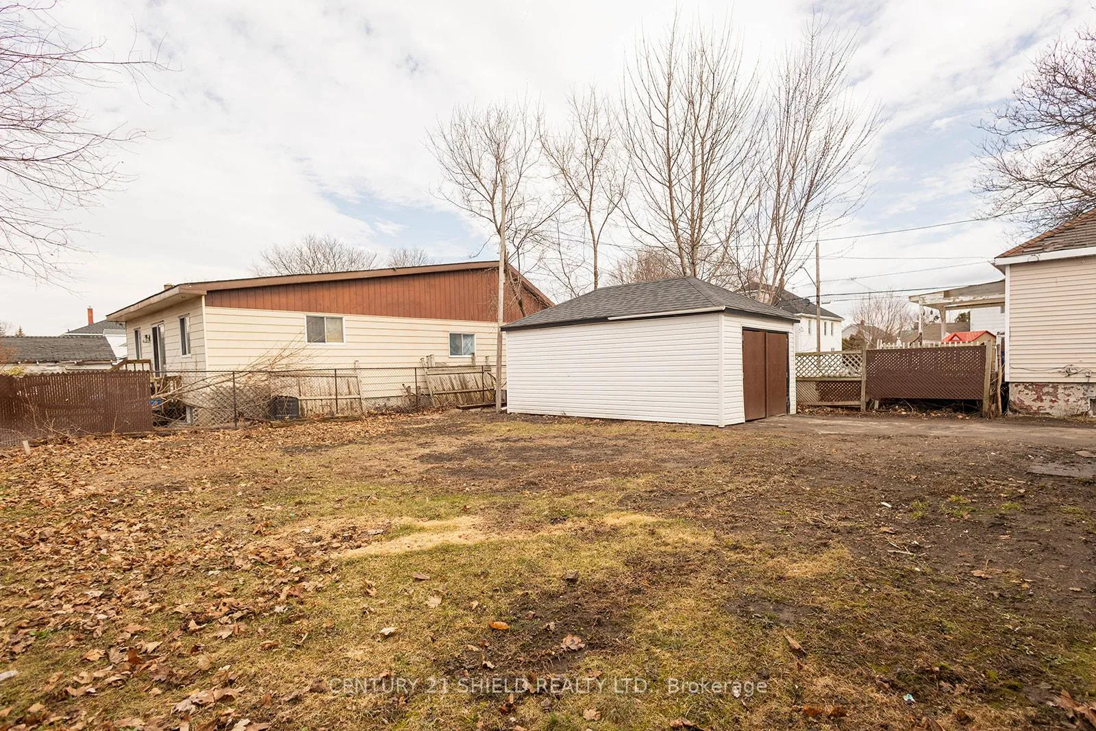 Photo 45 of 1008 Second Street E, Cornwall — HOMEH