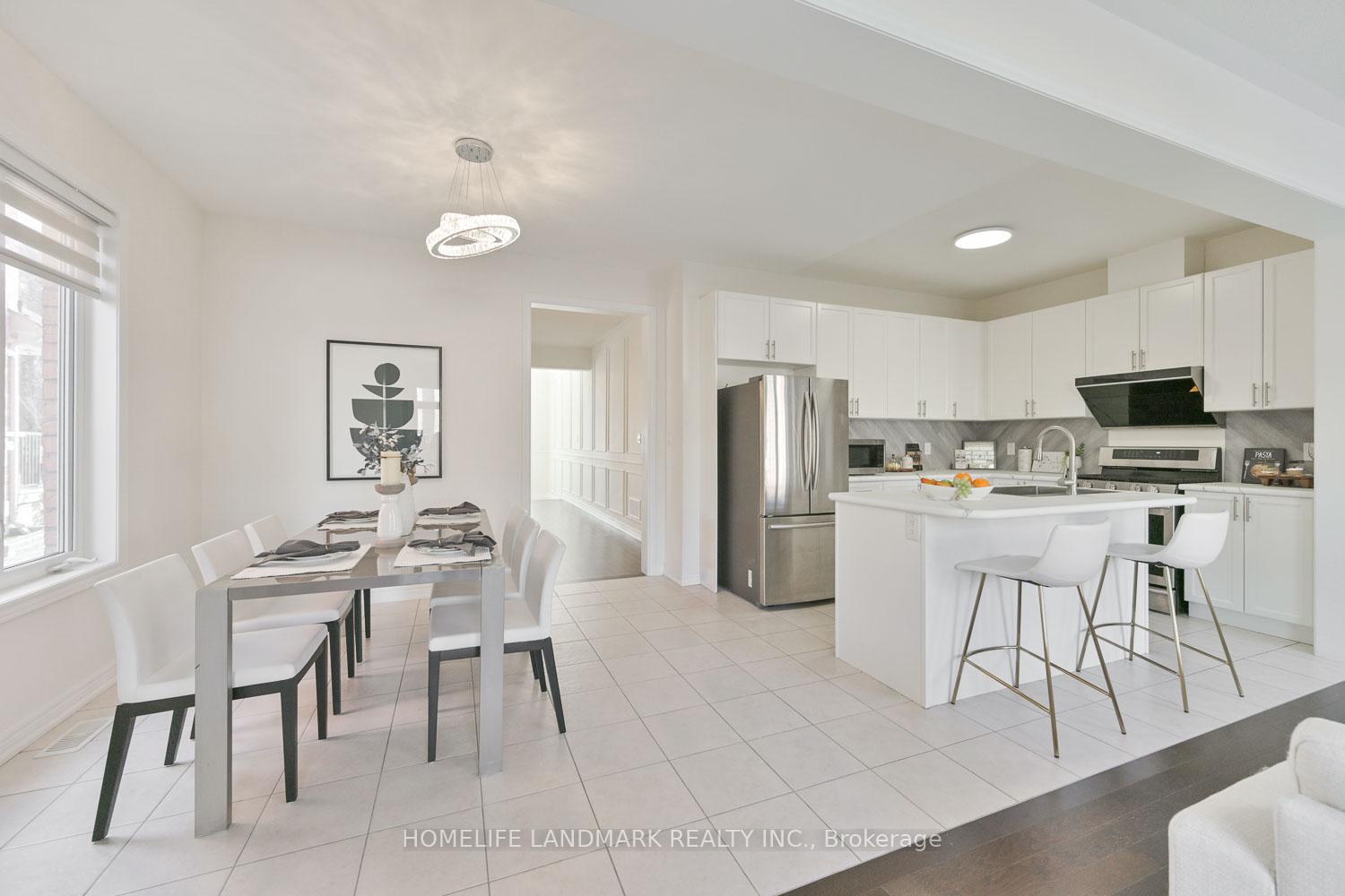 Photo 10 of 350 Roy Harper Avenue, Aurora, Rural Aurora — HOMEH