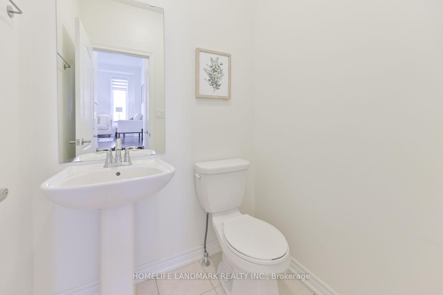 Photo 22 of 350 Roy Harper Avenue, Aurora, Rural Aurora — HOMEH