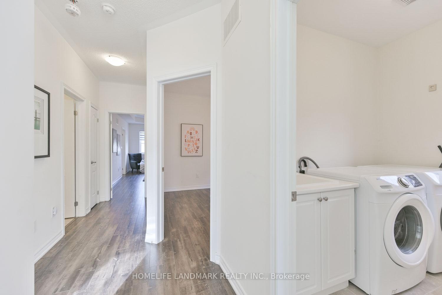 Photo 25 of 350 Roy Harper Avenue, Aurora, Rural Aurora — HOMEH