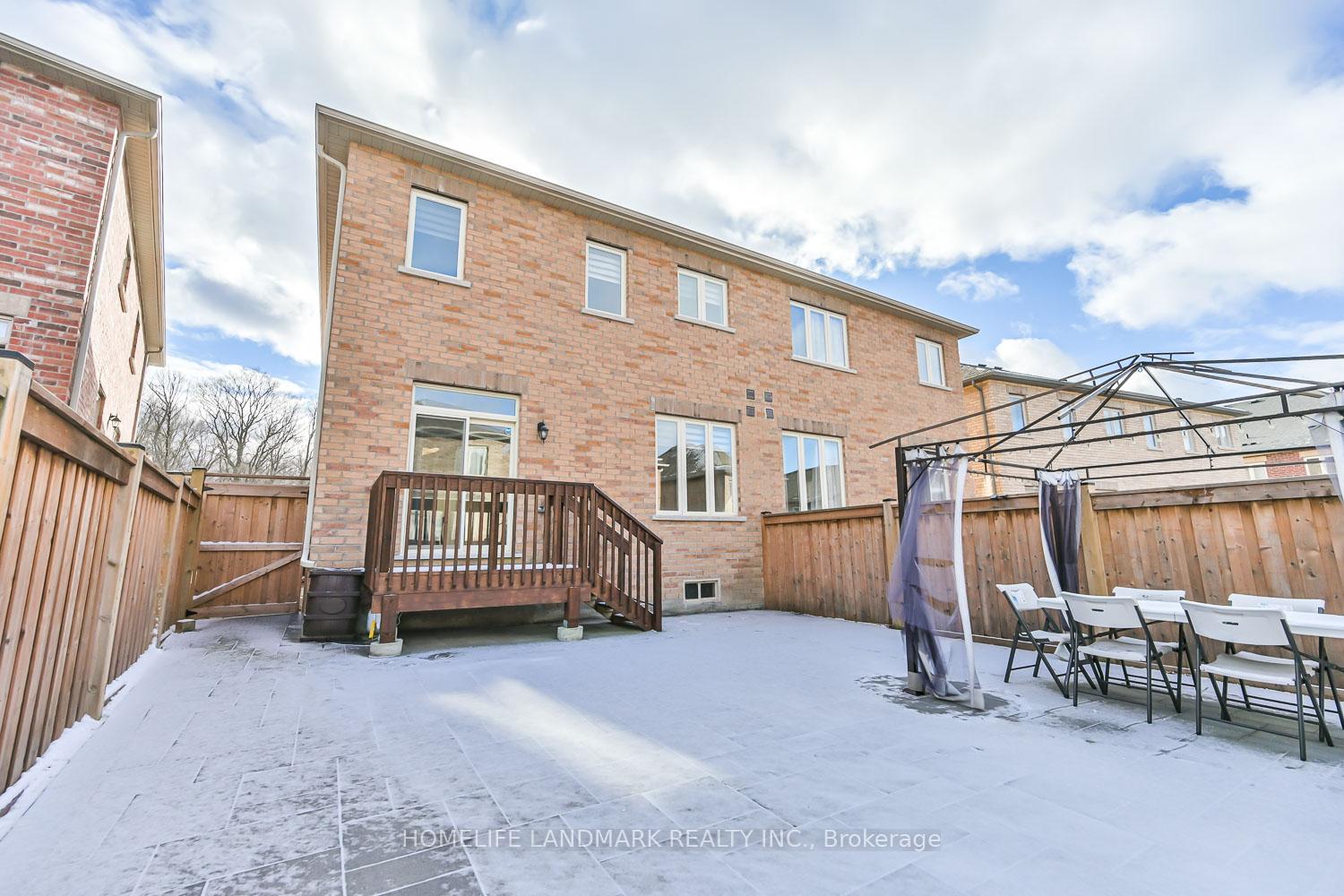 Photo 36 of 350 Roy Harper Avenue, Aurora, Rural Aurora — HOMEH