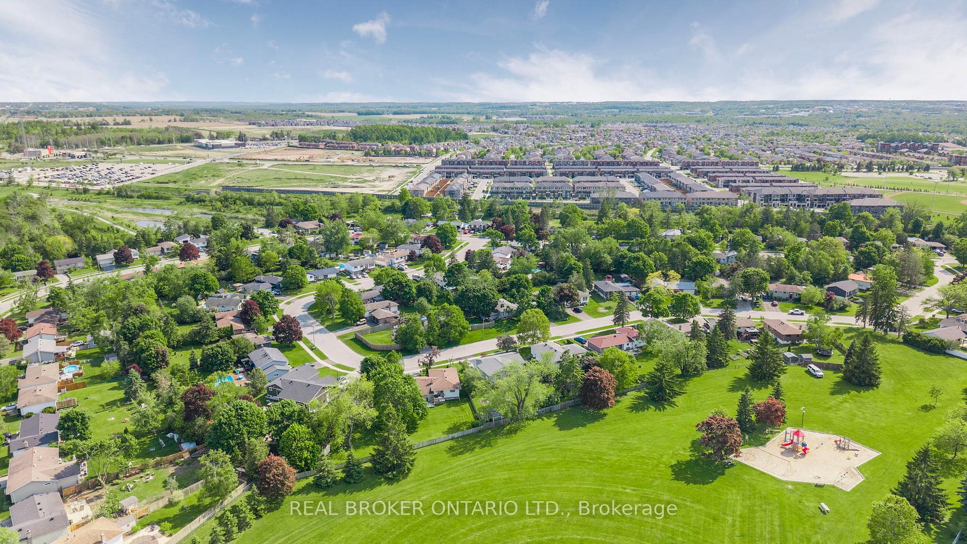 Photo 50 of 200 Hickory Lane, Barrie, Bayshore — HOMEH