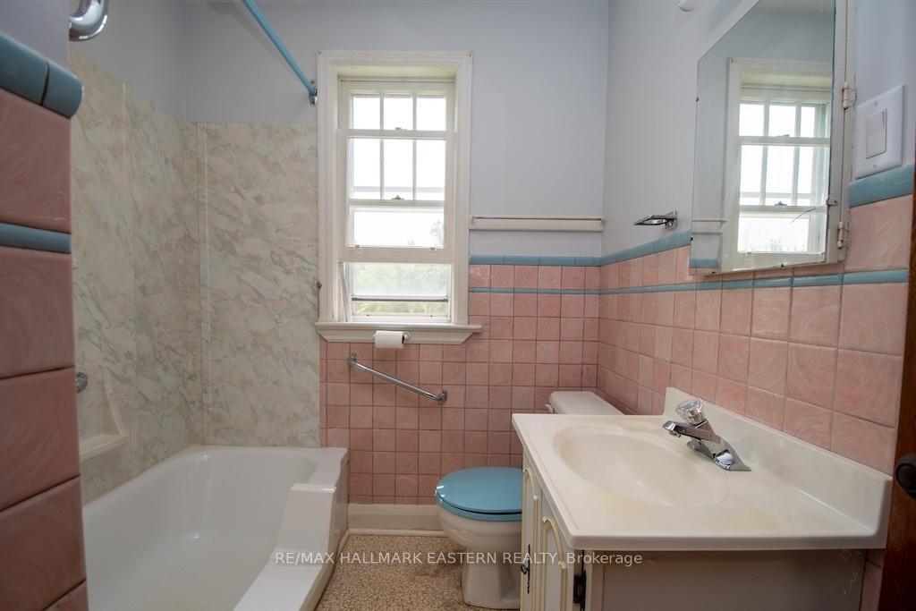 Photo 22 of 2449 Lansdowne Street W, Cavan Monaghan, Cavan-Monaghan — HOMEH