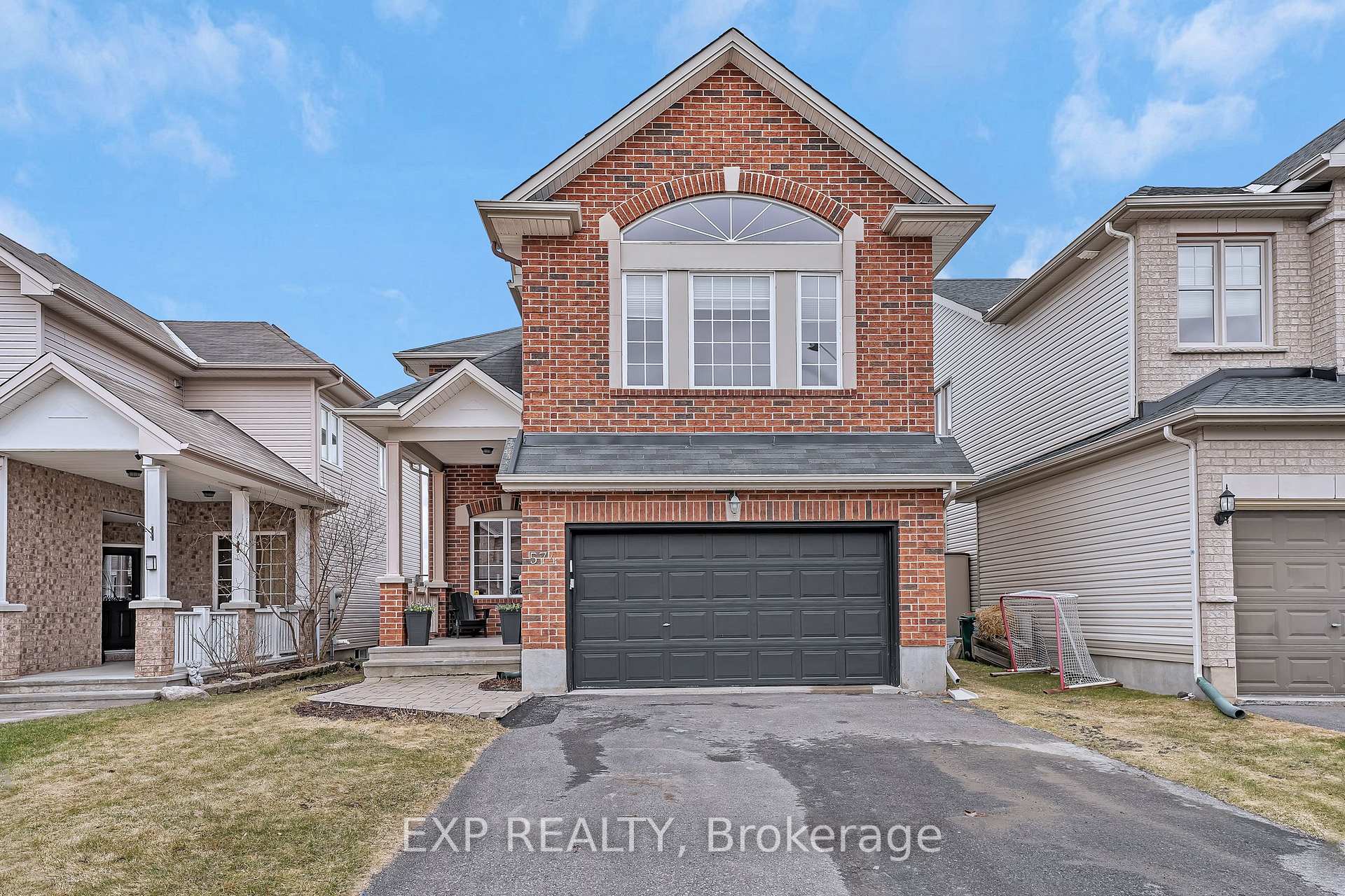 Photo 1 of 574 Dusty Miller Crescent, Ottawa, Riverside South/Gloucester Glen — HOMEH