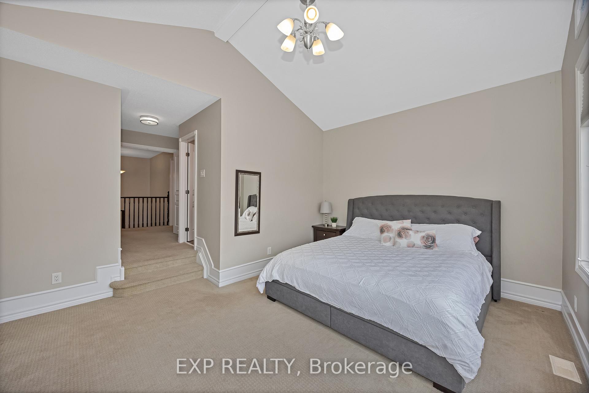 Photo 24 of 574 Dusty Miller Crescent, Ottawa, Riverside South/Gloucester Glen — HOMEH