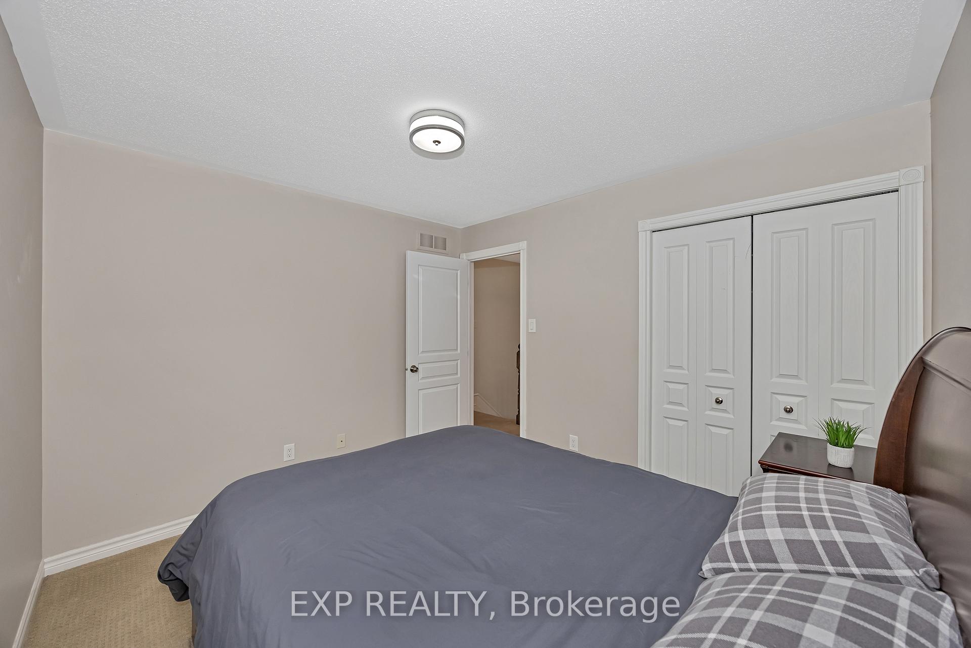 Photo 31 of 574 Dusty Miller Crescent, Ottawa, Riverside South/Gloucester Glen — HOMEH