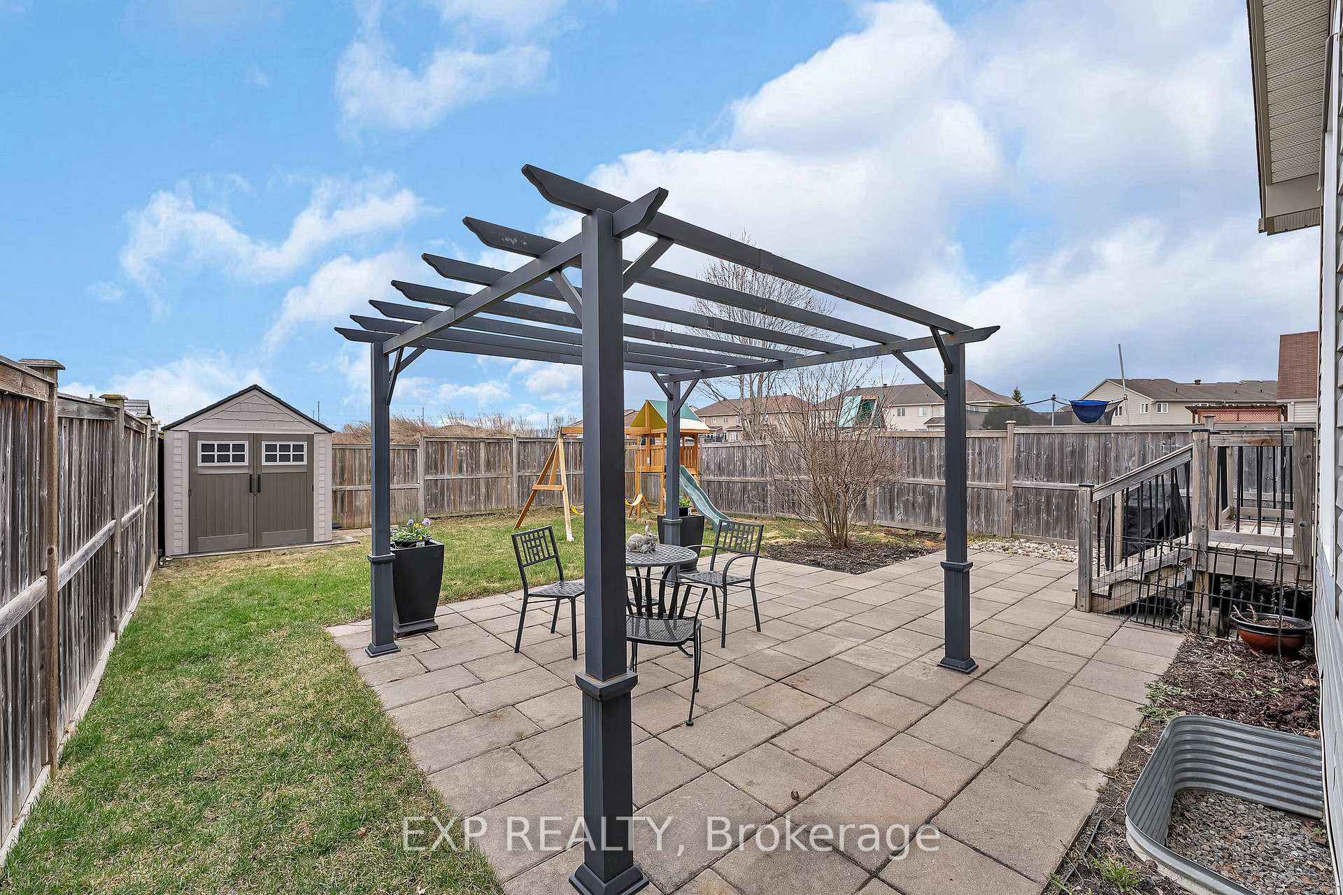 Photo 42 of 574 Dusty Miller Crescent, Ottawa, Riverside South/Gloucester Glen — HOMEH
