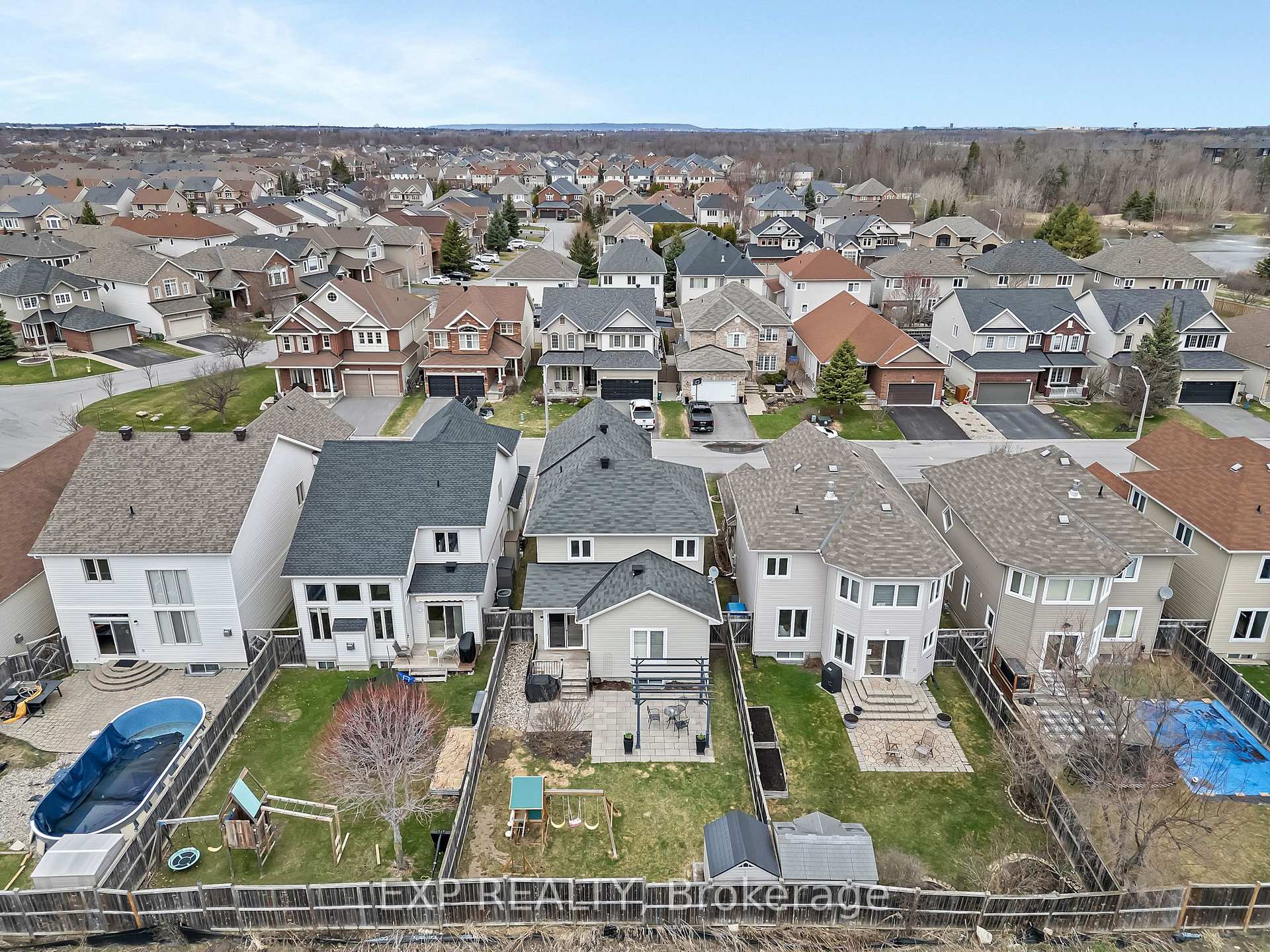 Photo 46 of 574 Dusty Miller Crescent, Ottawa, Riverside South/Gloucester Glen — HOMEH