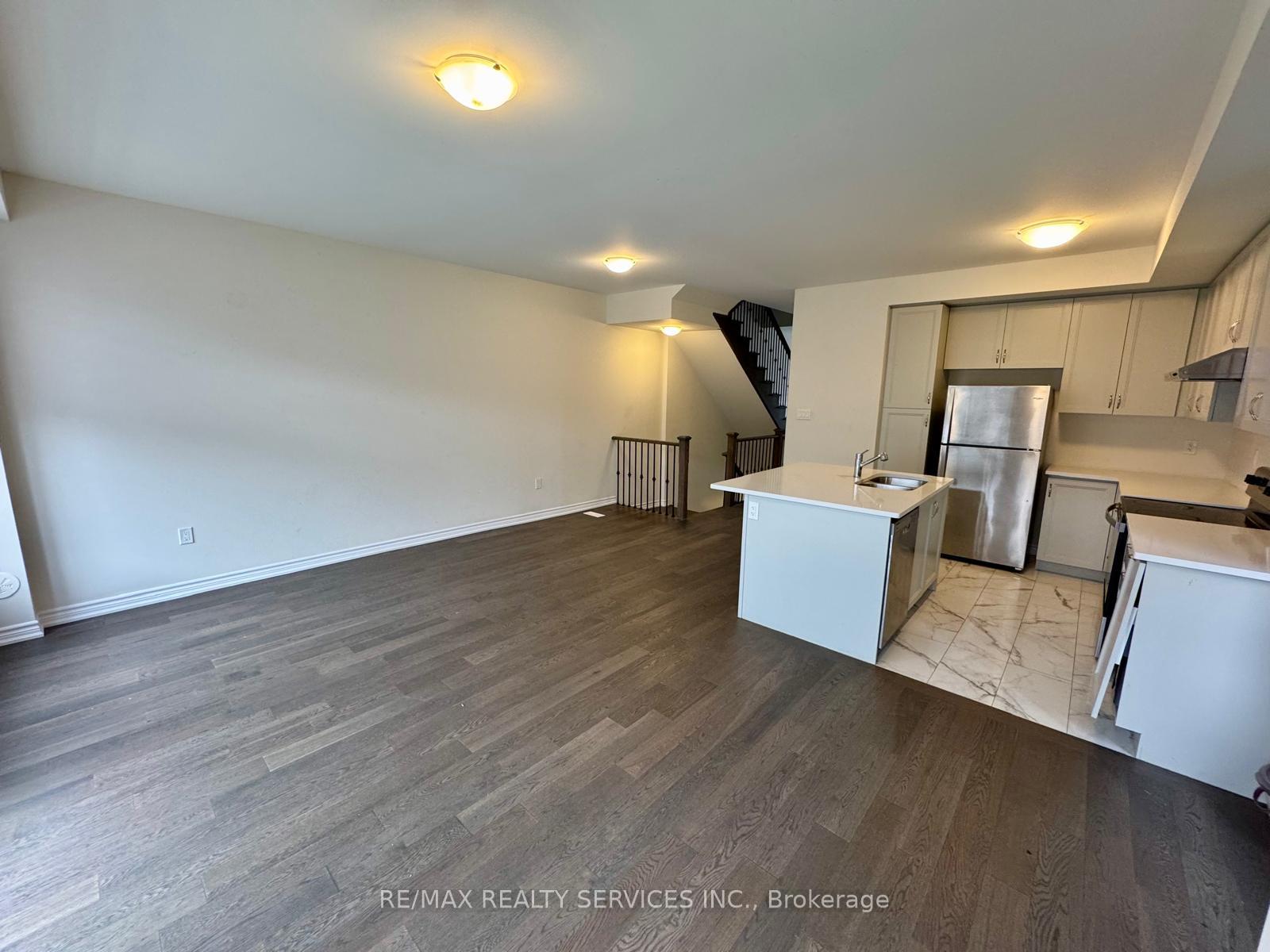Photo 10 of 15 Lipscott Drive, Caledon, Rural Caledon — HOMEH