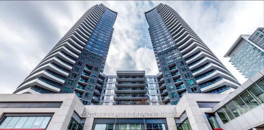 Front of Unit 908, 7171 Yonge Street
