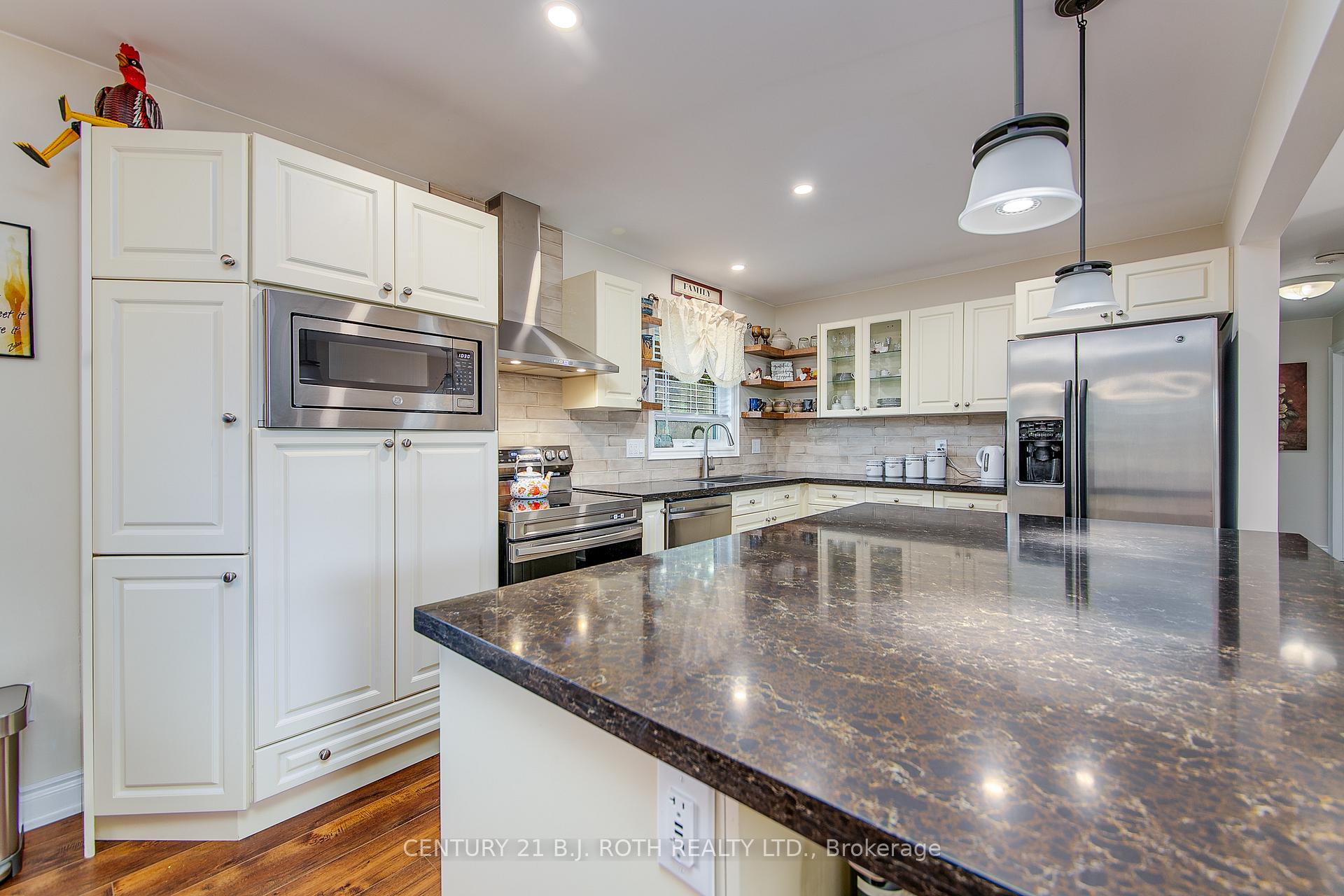 Photo 8 of 239 Centre Street, Essa, Angus — HOMEH