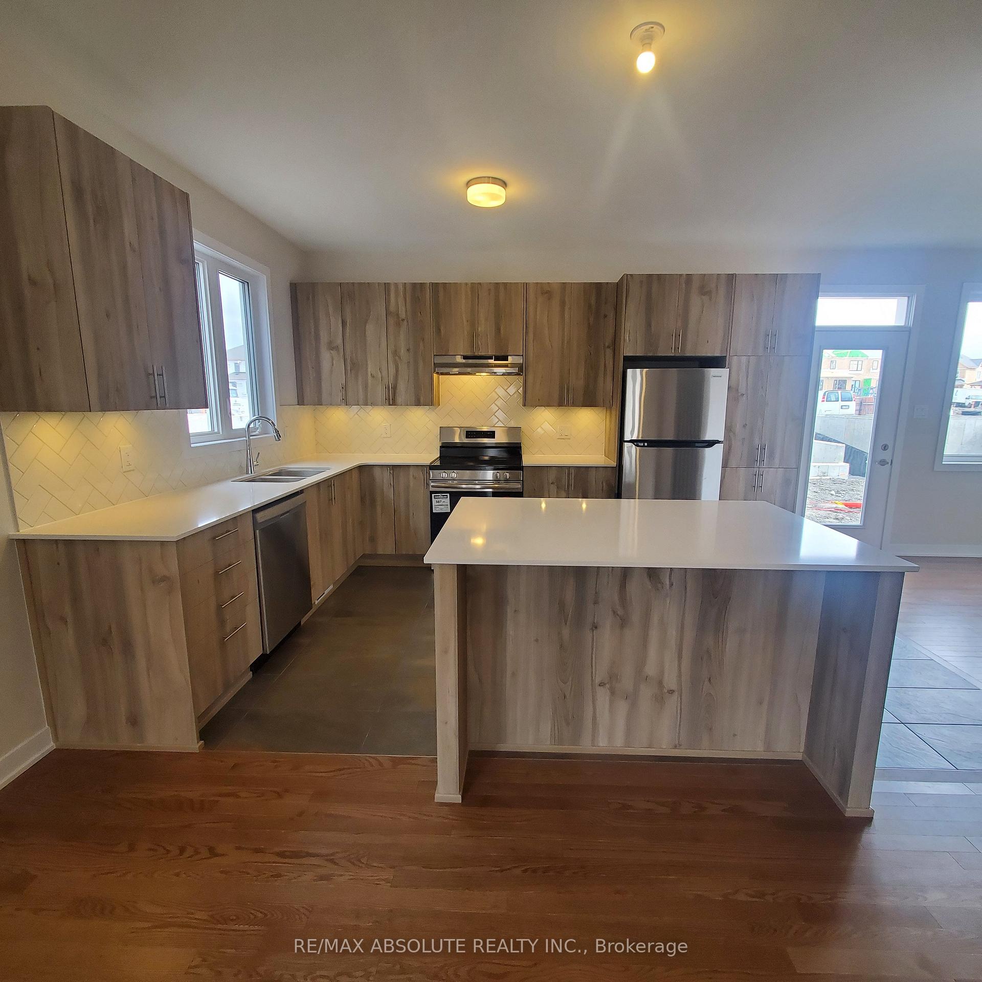 Photo 7 of 1925 Elevation Road, Ottawa, Barrhaven - Half Moon Bay — HOMEH