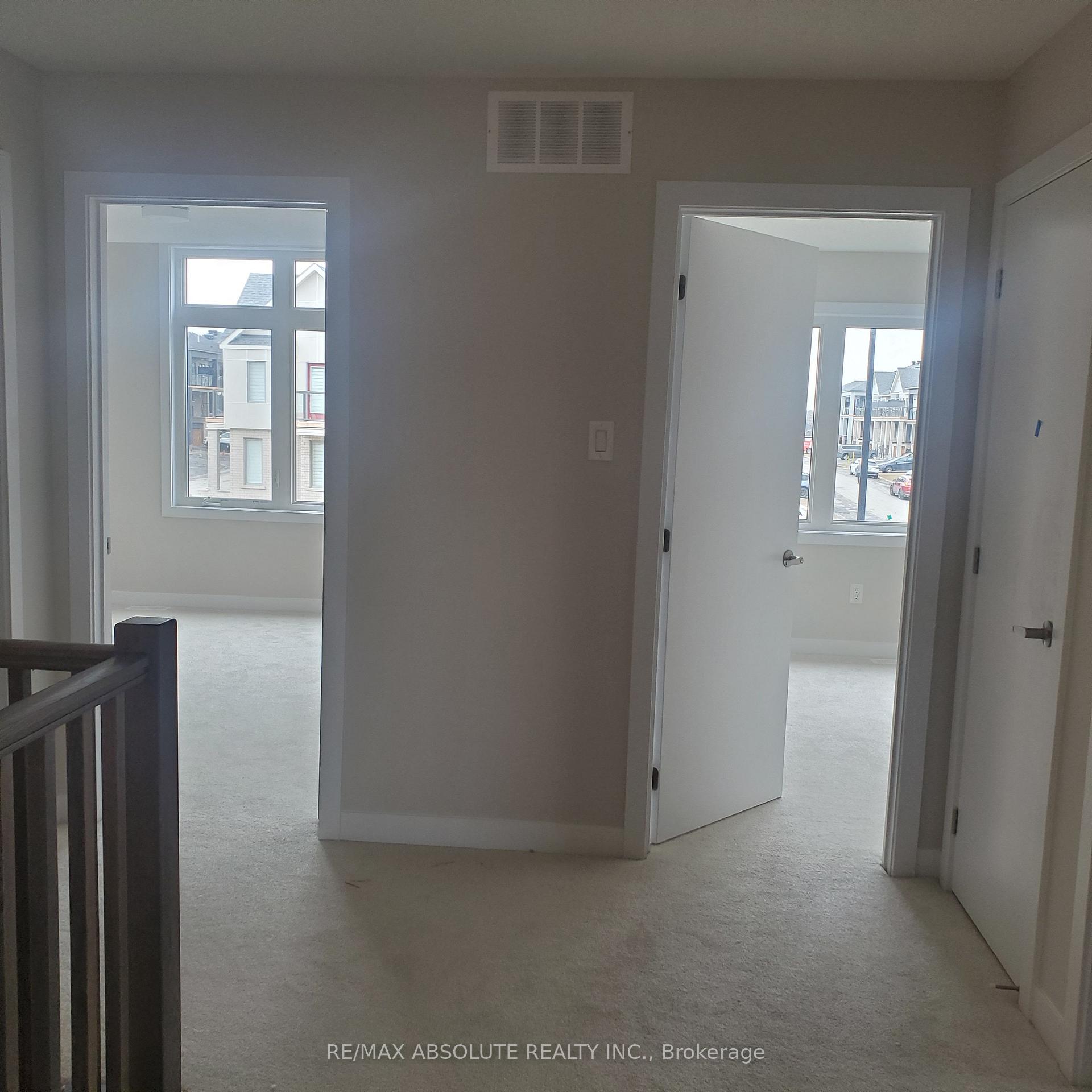 Photo 19 of 1925 Elevation Road, Ottawa, Barrhaven - Half Moon Bay — HOMEH