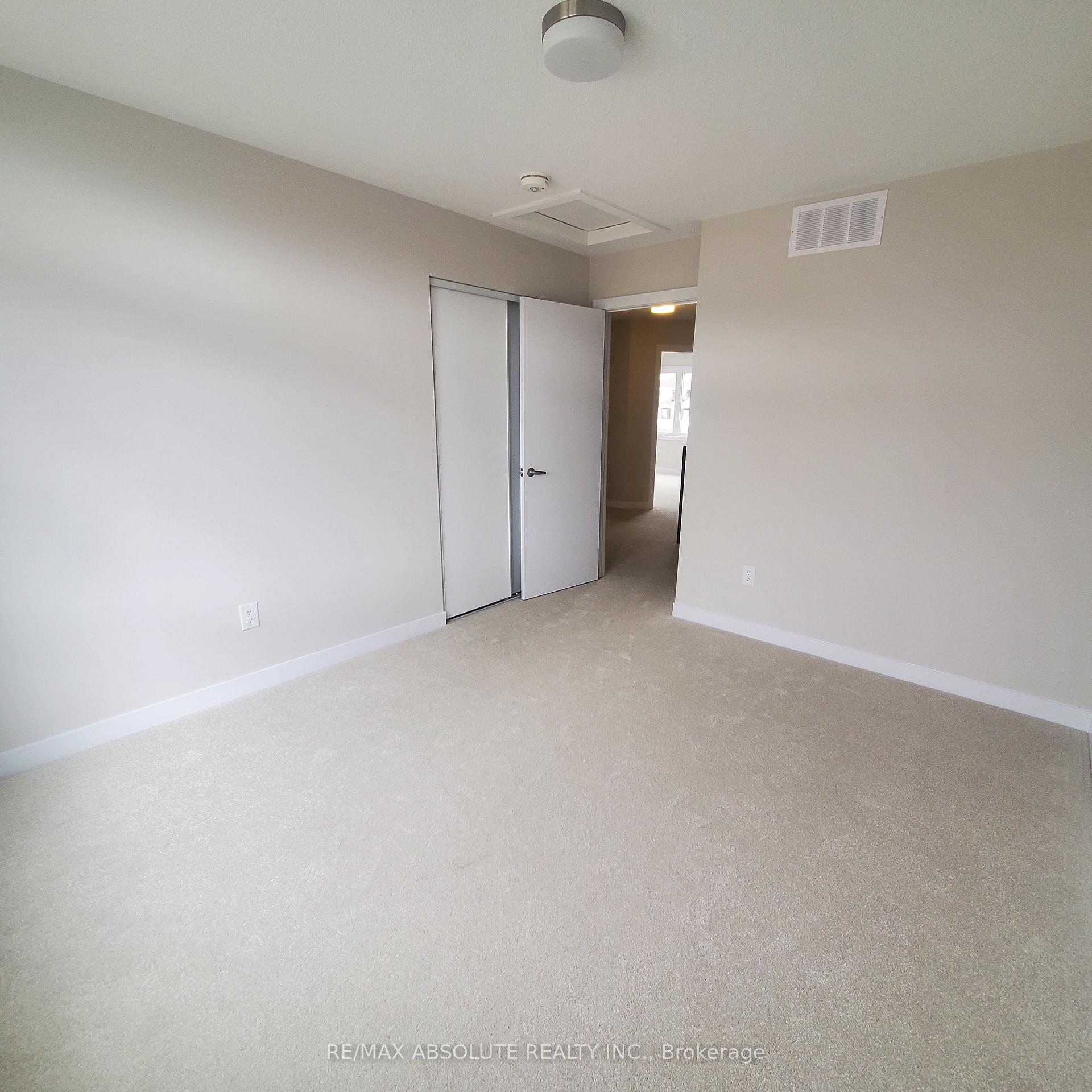 Photo 24 of 1925 Elevation Road, Ottawa, Barrhaven - Half Moon Bay — HOMEH
