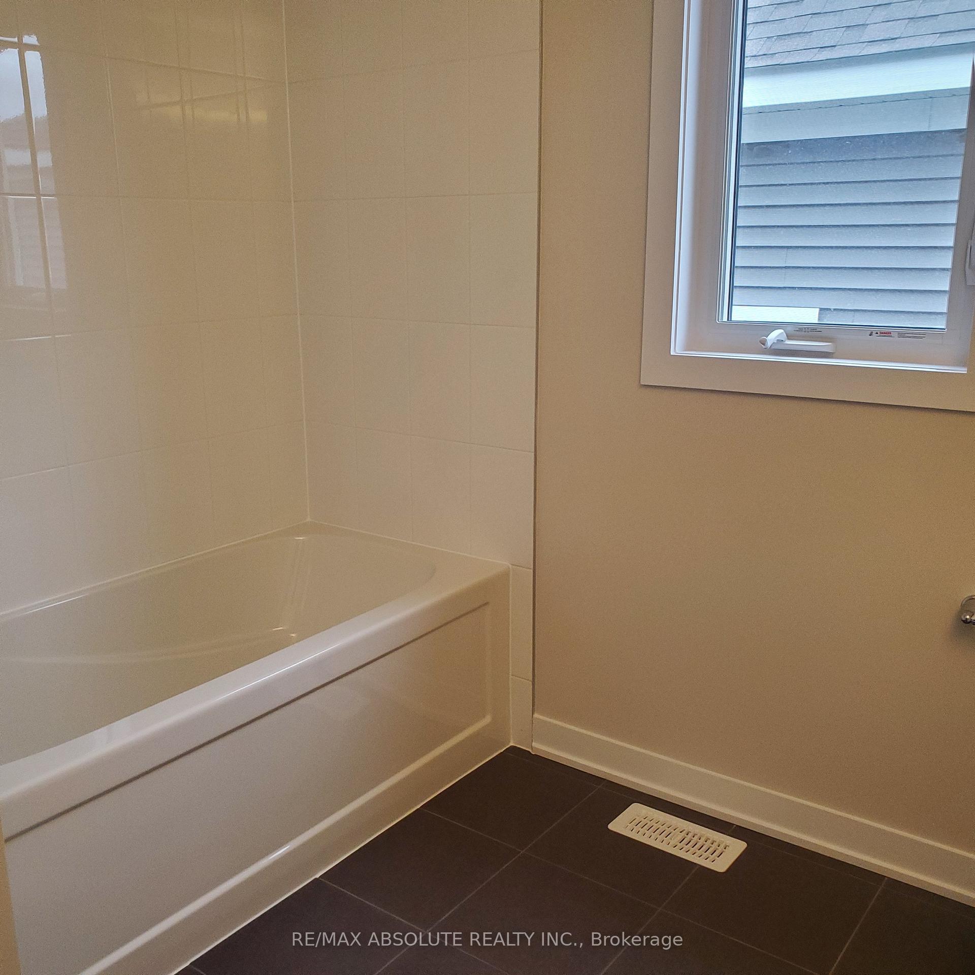 Photo 28 of 1925 Elevation Road, Ottawa, Barrhaven - Half Moon Bay — HOMEH