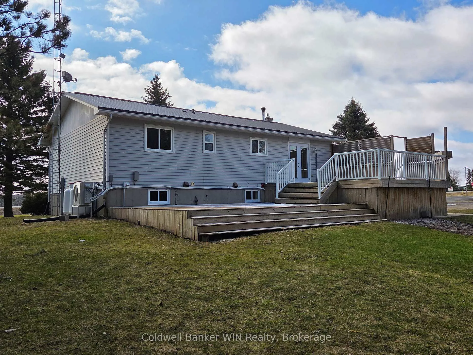 Photo 3 of 7324 5 Side Road E, Wellington North, Rural Wellington North — HOMEH