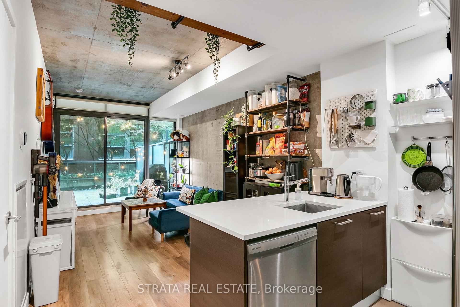 Photo 3 of Unit 218, 90 Broadview Avenue N, Toronto, South Riverdale — HOMEH