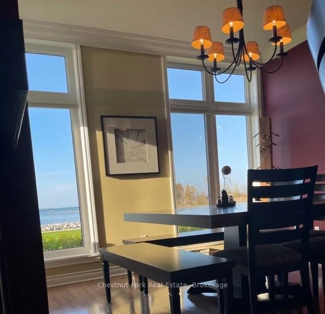 Photo 5 of 850 Suncrest Circle, Collingwood — HOMEH