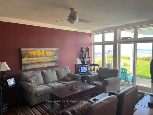 Photo 11 of 850 Suncrest Circle, Collingwood — HOMEH