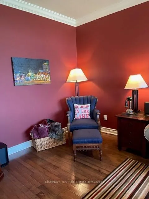 Photo 12 of 850 Suncrest Circle, Collingwood — HOMEH