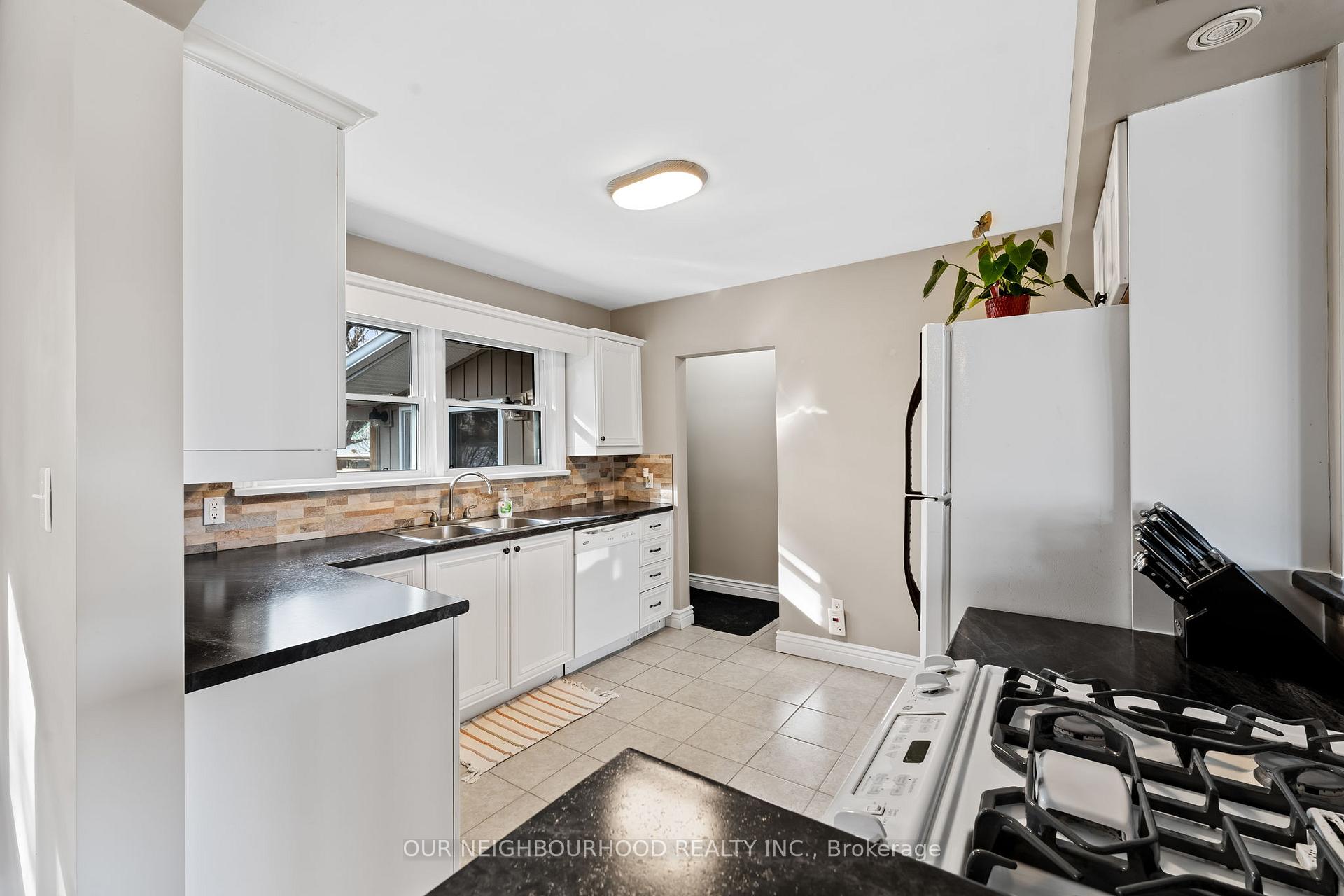 Photo 12 of 6 Dufferin Street, Brighton, Brighton (Town) — HOMEH