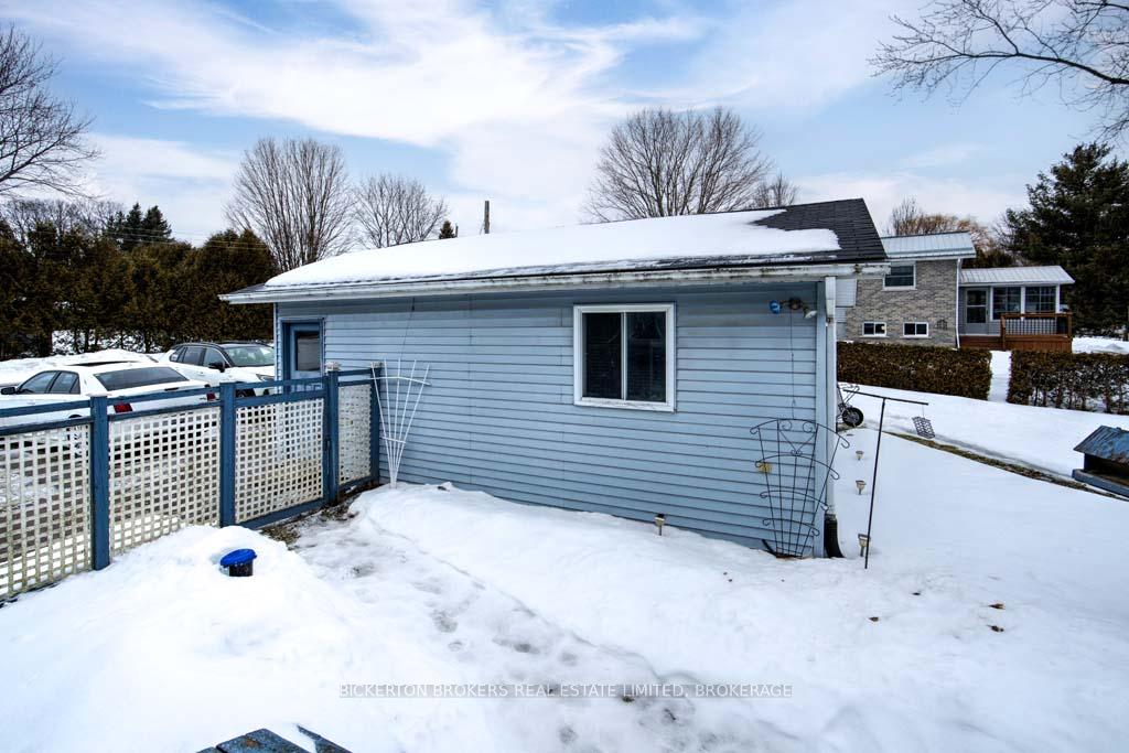 Photo 18 of 11 Ferguson Lane W, Gananoque — HOMEH