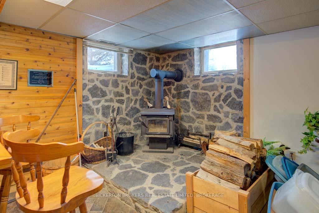 Photo 27 of 11 Ferguson Lane W, Gananoque — HOMEH
