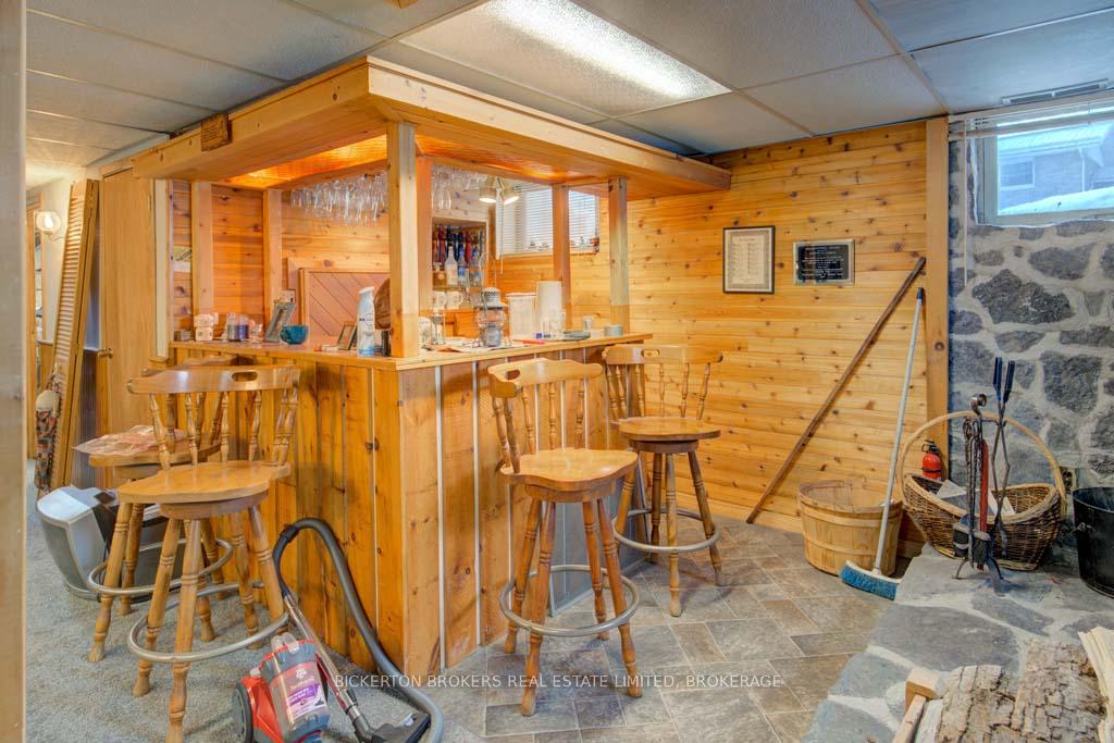 Photo 28 of 11 Ferguson Lane W, Gananoque — HOMEH