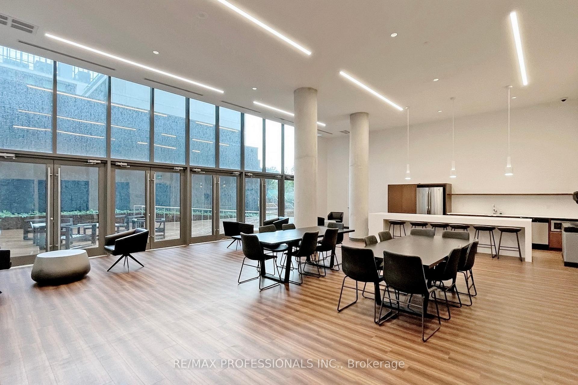 Photo 24 of Unit 613, 120 Varna Drive, Toronto, Englemount-Lawrence — HOMEH
