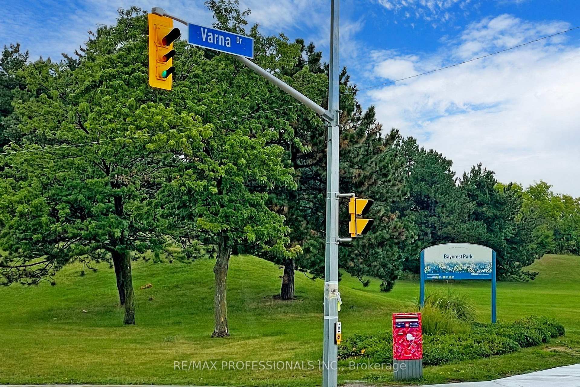 Photo 27 of Unit 613, 120 Varna Drive, Toronto, Englemount-Lawrence — HOMEH