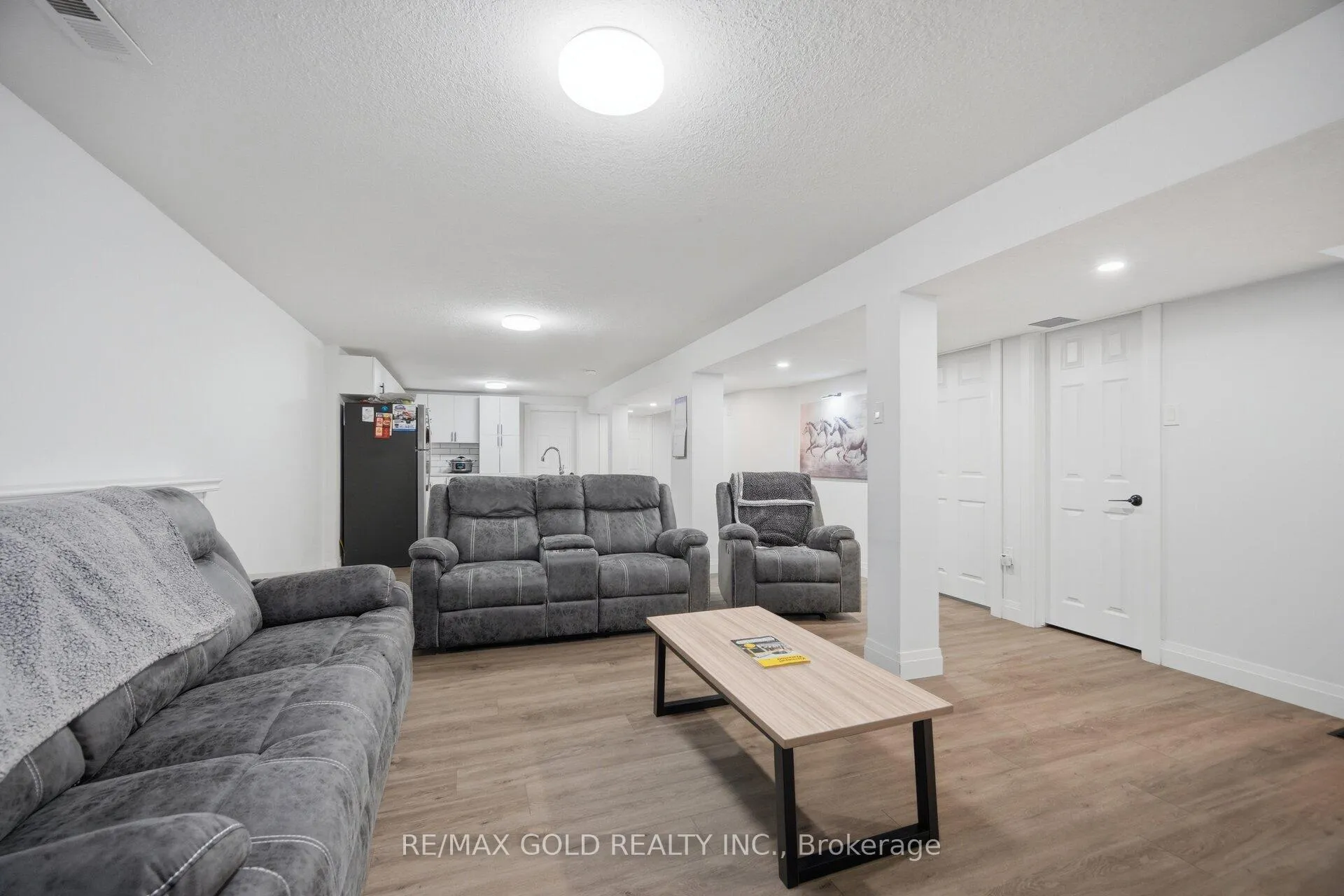 Photo 28 of 114 Arrowhead Crescent, Kitchener — HOMEH