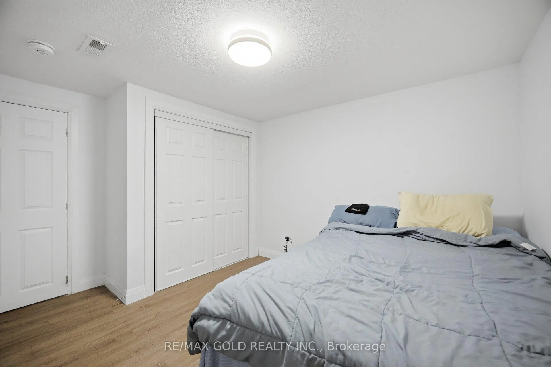 Photo 34 of 114 Arrowhead Crescent, Kitchener — HOMEH