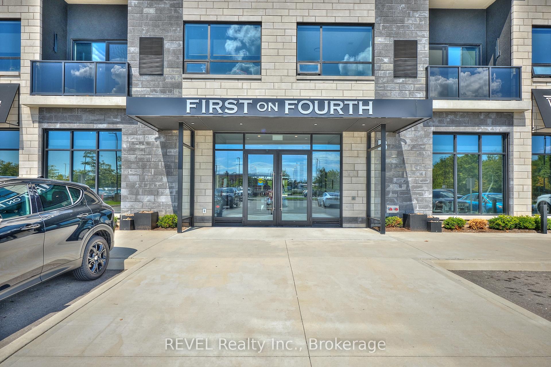 Photo 4 of Unit 504, 300B Fourth Avenue, St. Catharines, Ridley — HOMEH