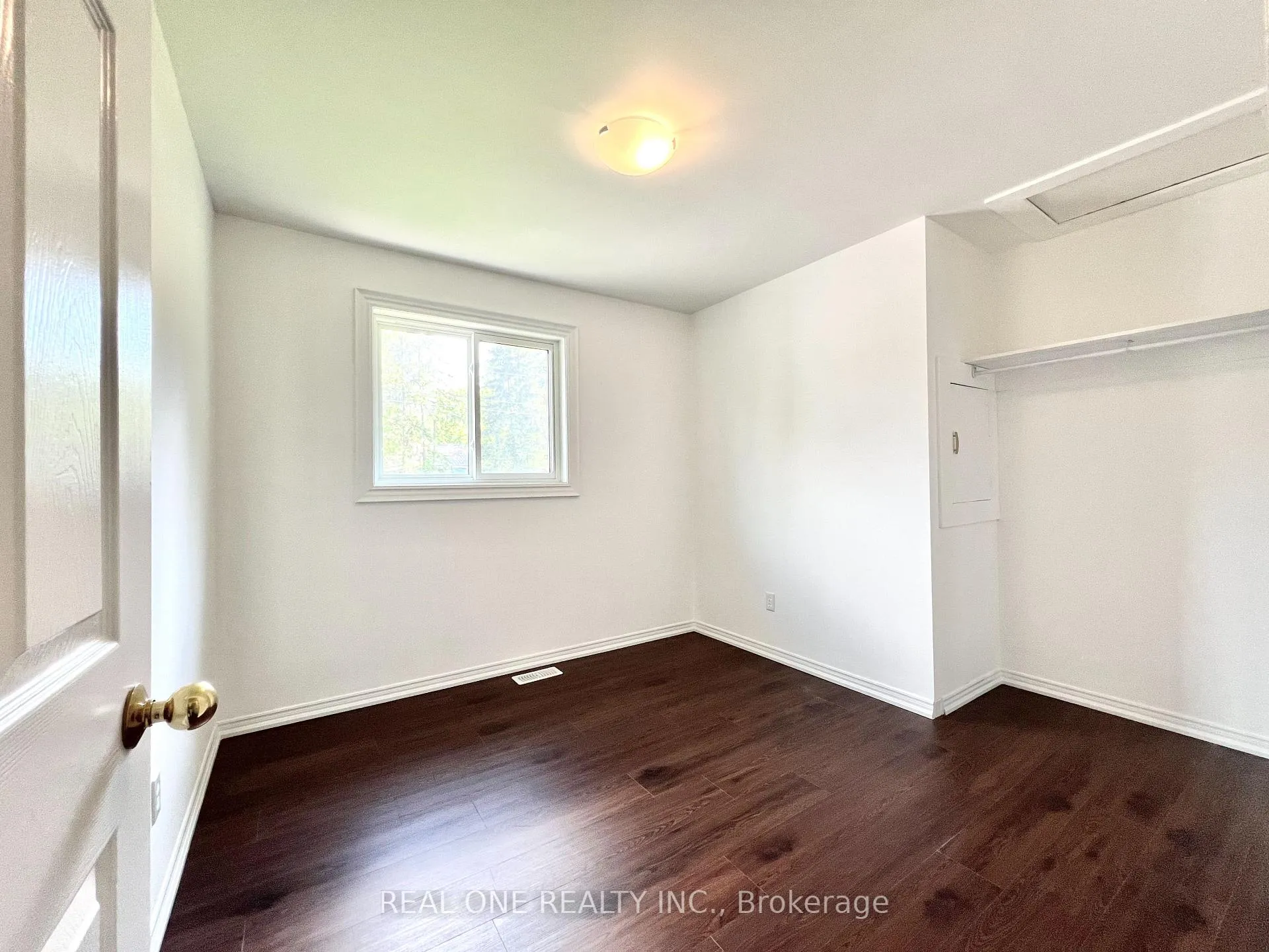 Photo 12 of 216 Foster Drive, Barrie, Painswick North — HOMEH