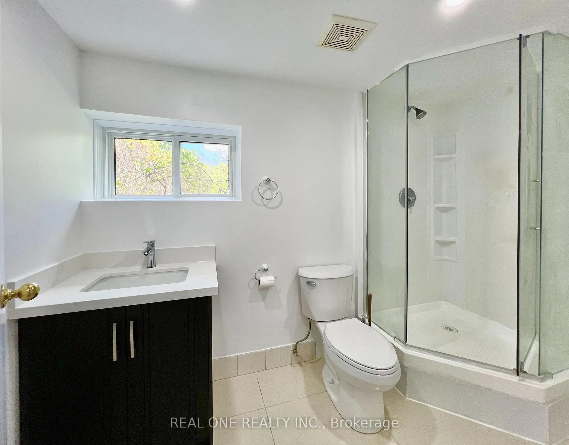 Photo 22 of 216 Foster Drive, Barrie, Painswick North — HOMEH