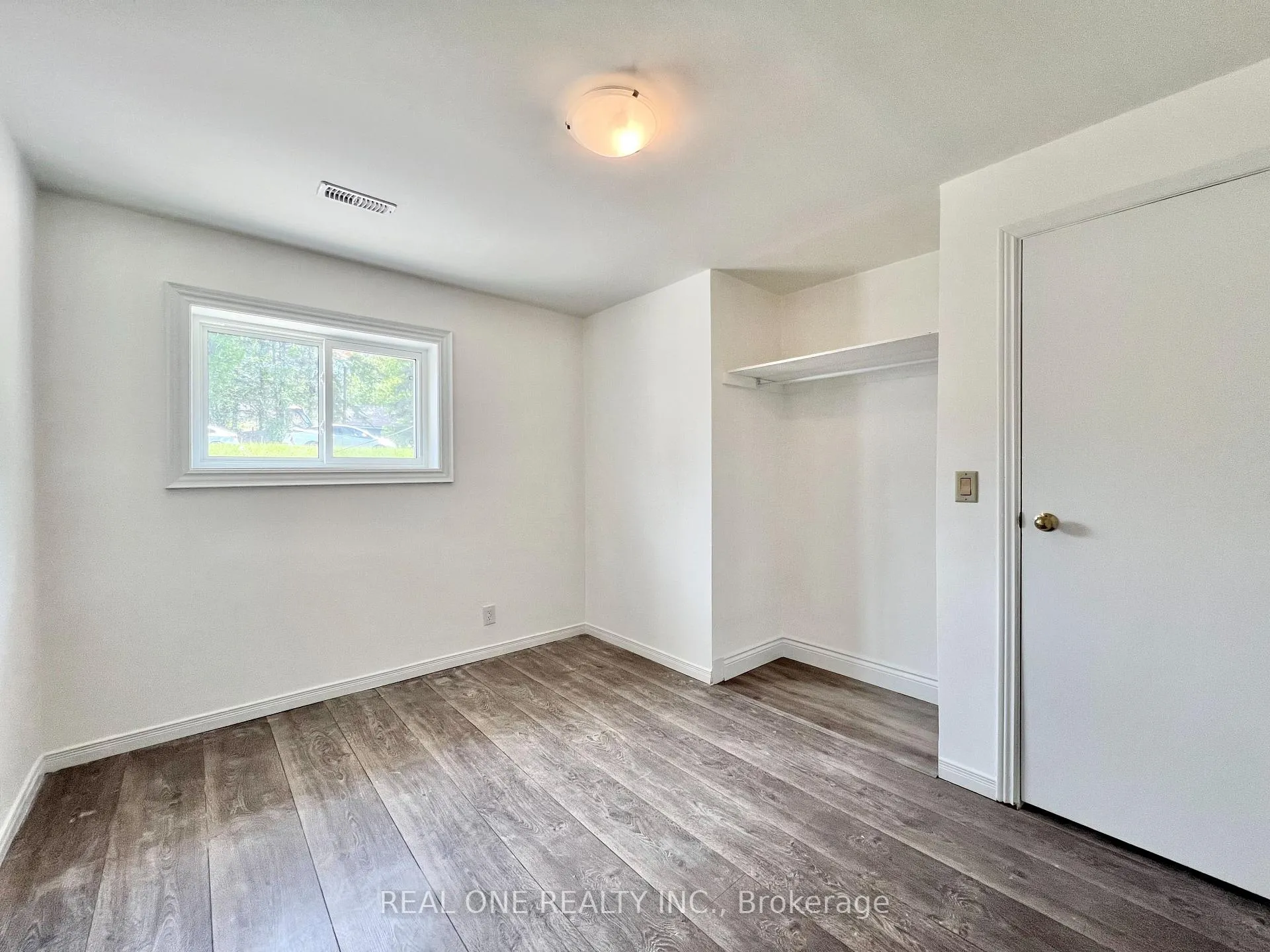 Photo 23 of 216 Foster Drive, Barrie, Painswick North — HOMEH