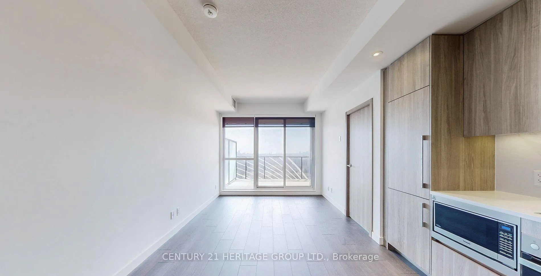 Photo 11 of Unit 1505, 25 McMahon Drive, North York, Bayview Village — HOMEH