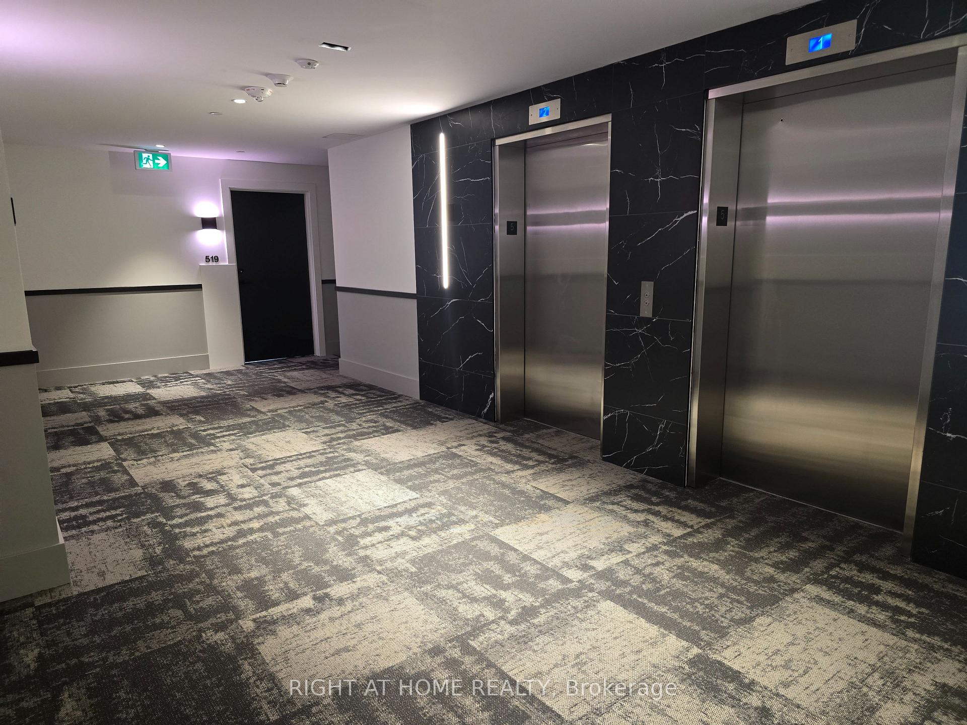 Photo 8 of Unit 522, 600 North Service Road, Hamilton, Lakeshore — HOMEH