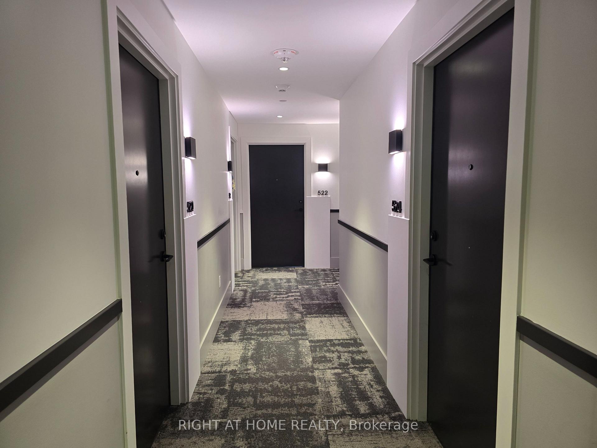 Photo 9 of Unit 522, 600 North Service Road, Hamilton, Lakeshore — HOMEH