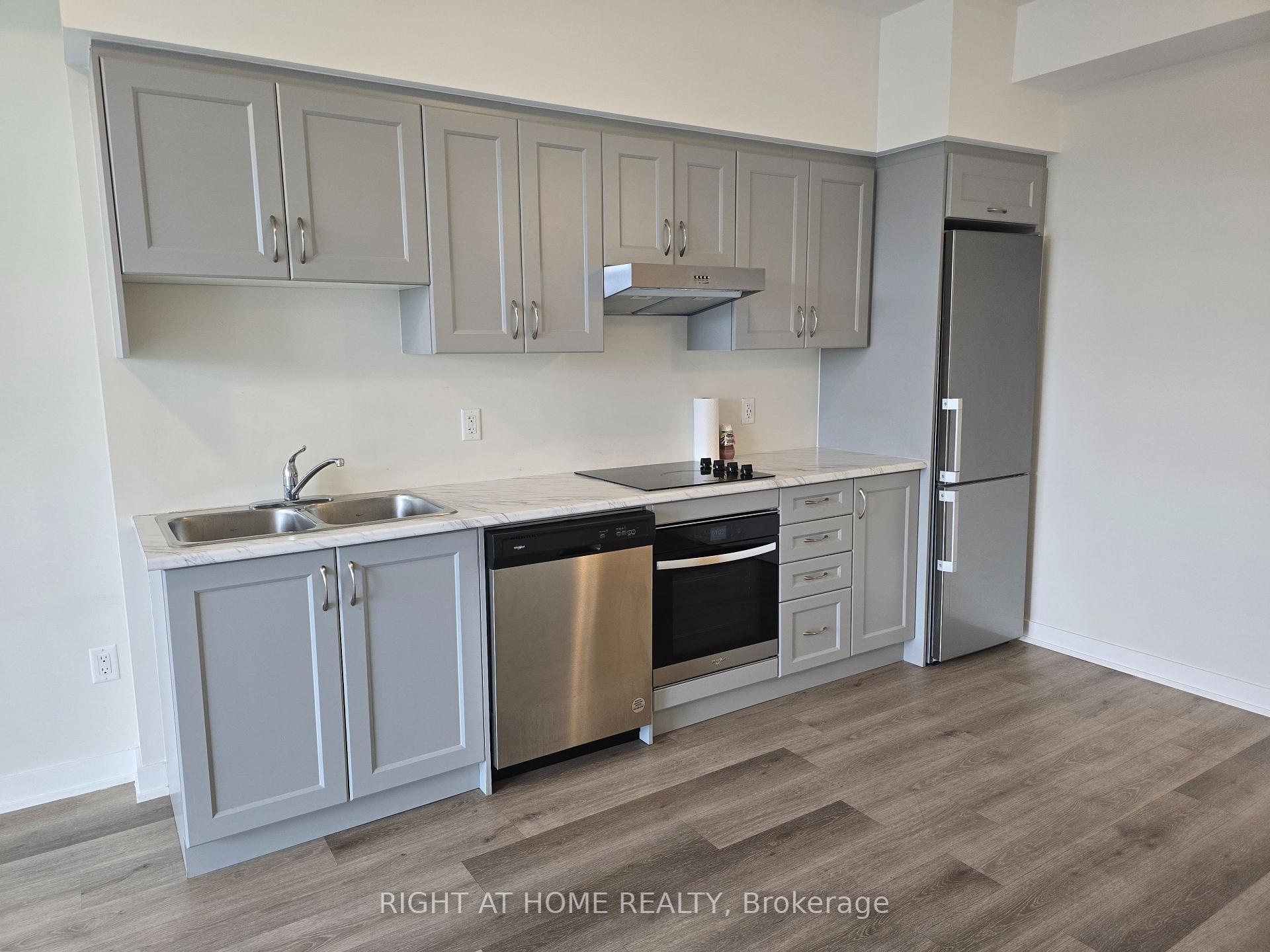 Photo 12 of Unit 522, 600 North Service Road, Hamilton, Lakeshore — HOMEH