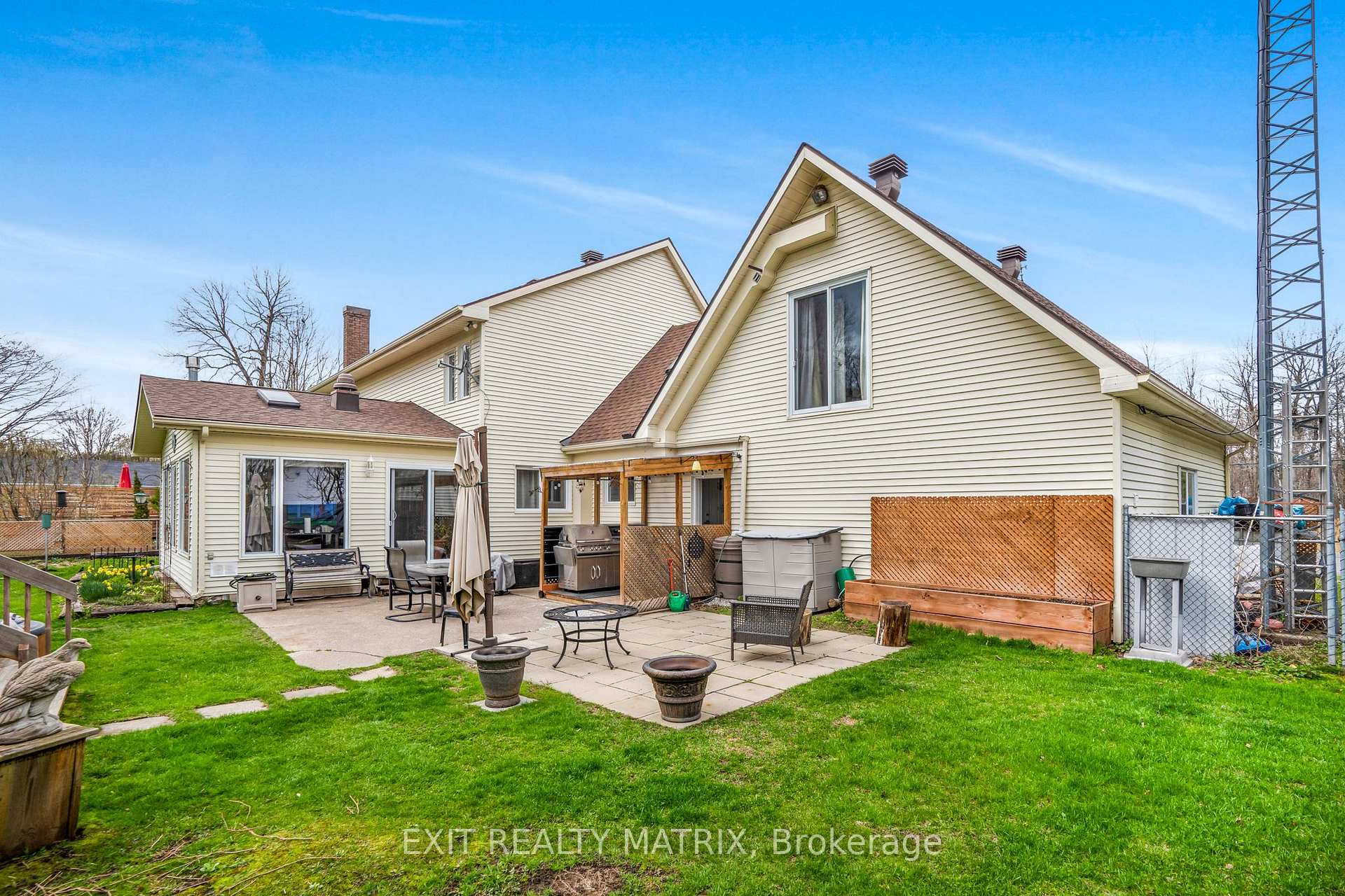 Photo 5 of 732 Pattee Road, Champlain, Champlain Twp — HOMEH