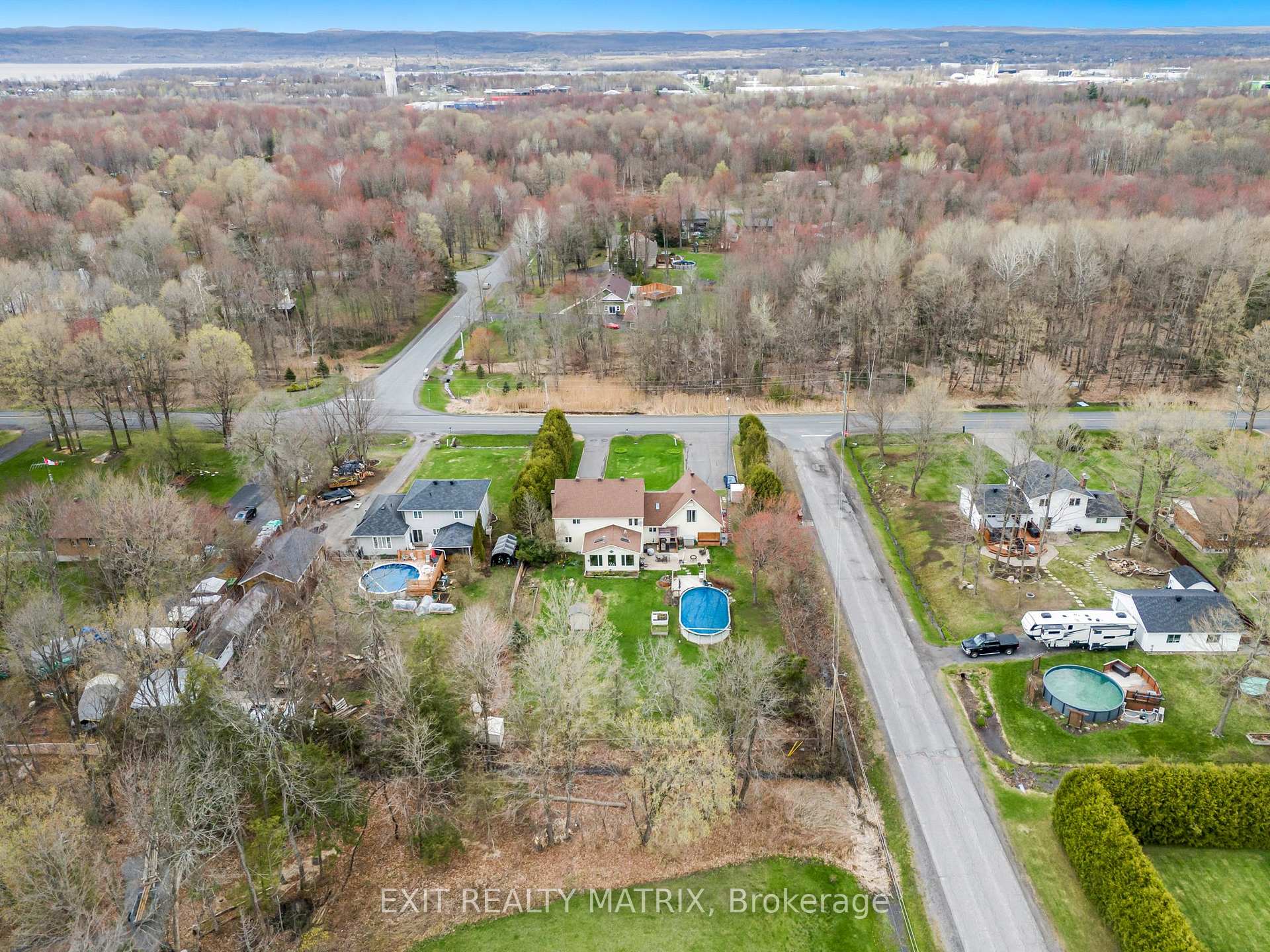 Photo 8 of 732 Pattee Road, Champlain, Champlain Twp — HOMEH