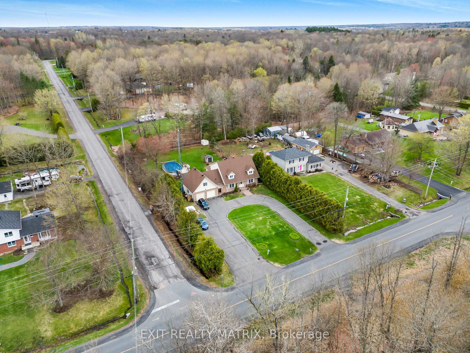 Photo 11 of 732 Pattee Road, Champlain, Champlain Twp — HOMEH