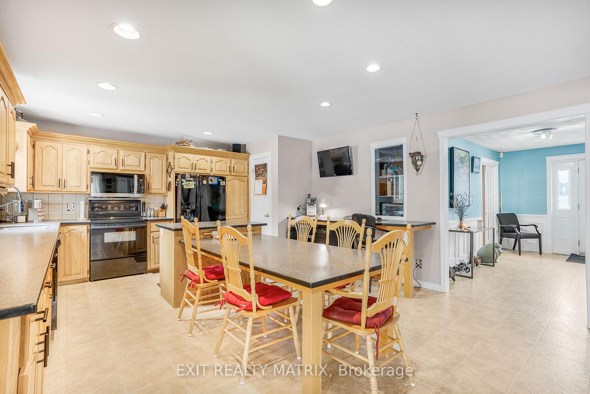 Photo 14 of 732 Pattee Road, Champlain, Champlain Twp — HOMEH
