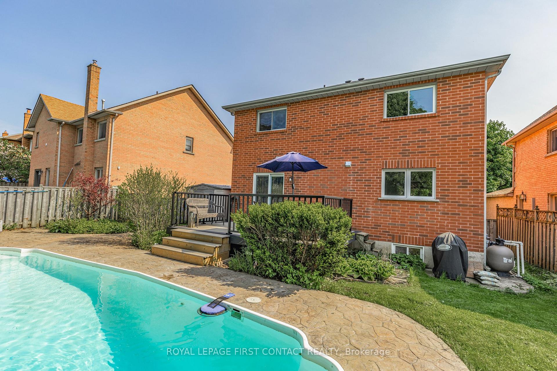 Photo 35 of 32 Falling Brook Drive, Barrie, Bayshore — HOMEH