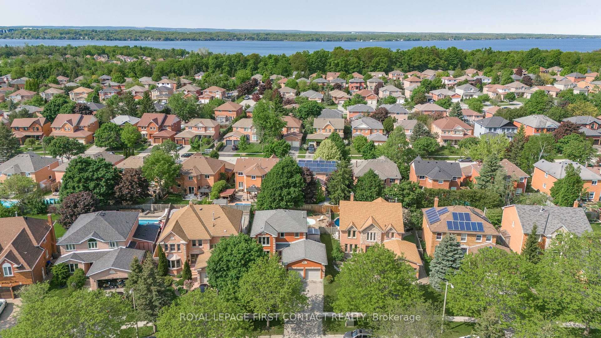 Photo 41 of 32 Falling Brook Drive, Barrie, Bayshore — HOMEH
