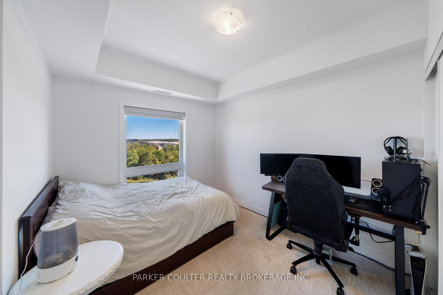 Photo 6 of Unit 507, 8 Culinary Lane, Barrie, Rural Barrie Southeast — HOMEH