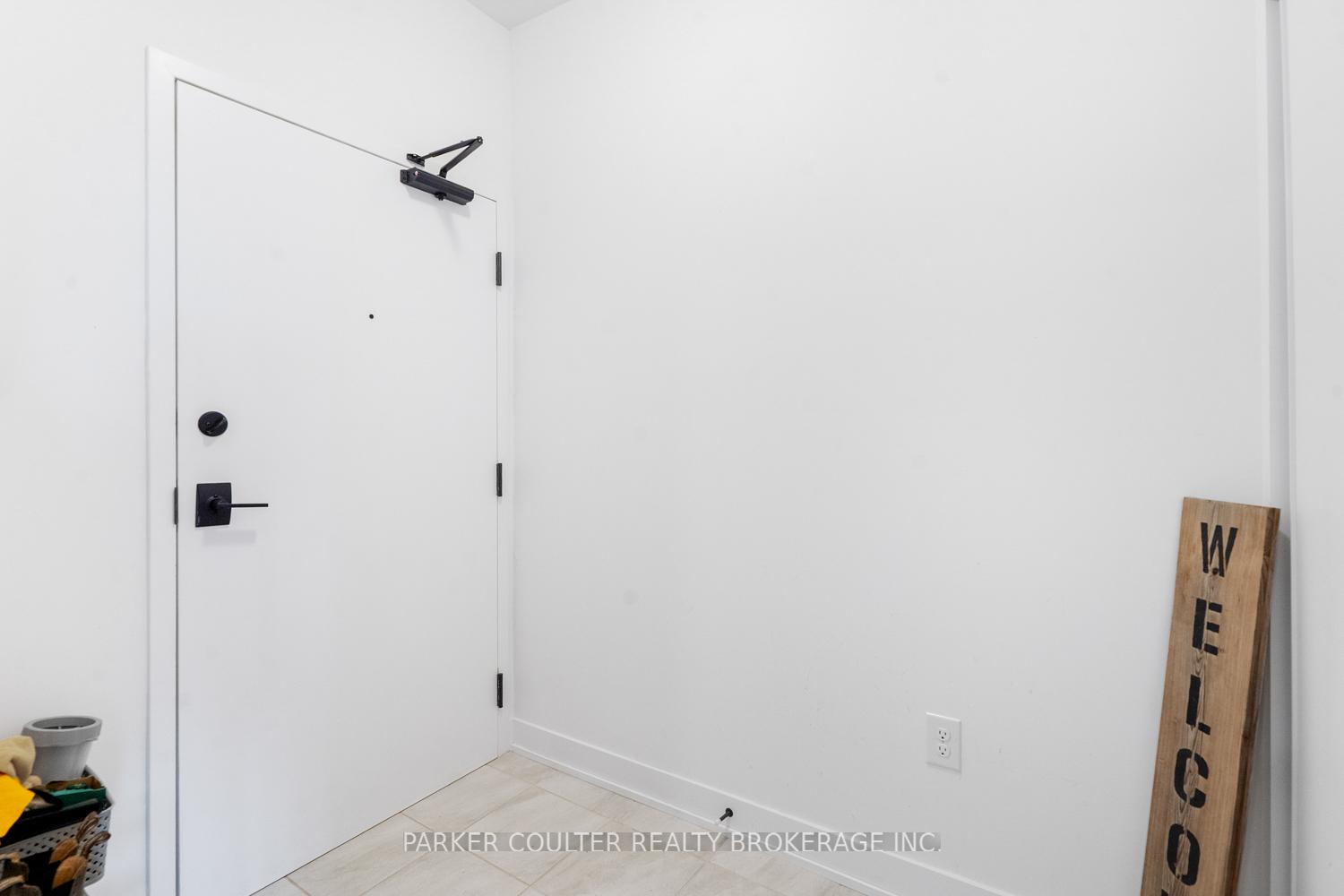 Photo 13 of Unit 507, 8 Culinary Lane, Barrie, Rural Barrie Southeast — HOMEH