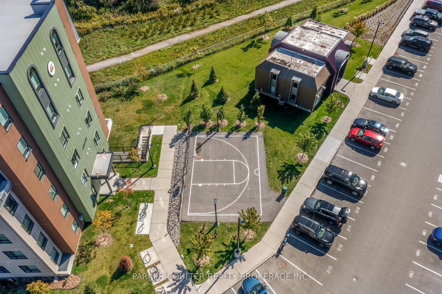 Photo 15 of Unit 507, 8 Culinary Lane, Barrie, Rural Barrie Southeast — HOMEH